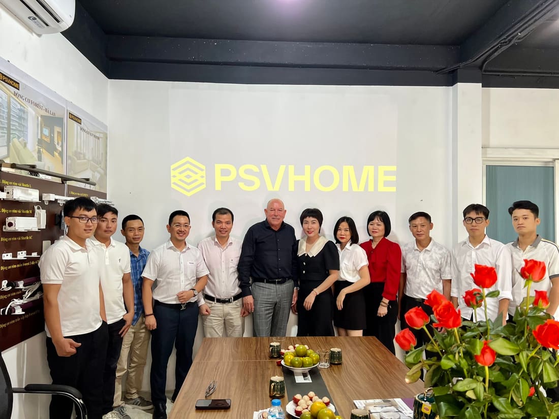 Chào mừng đại diện của hãng động cơ Forest Hà Lan đến thăm công ty PSV Home