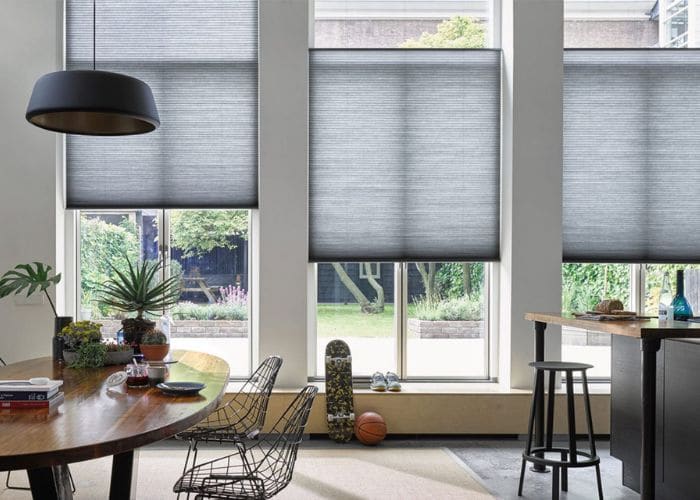 Top các mẫu rèm cửa tổ ong tuyệt đẹp, bừng sáng không gian