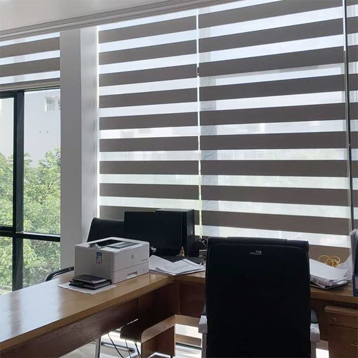 Rèm cửa sổ văn phòng nhỏ
