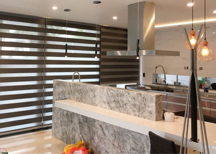 Rèm cầu vồng mang lại không gian đẳng cấp